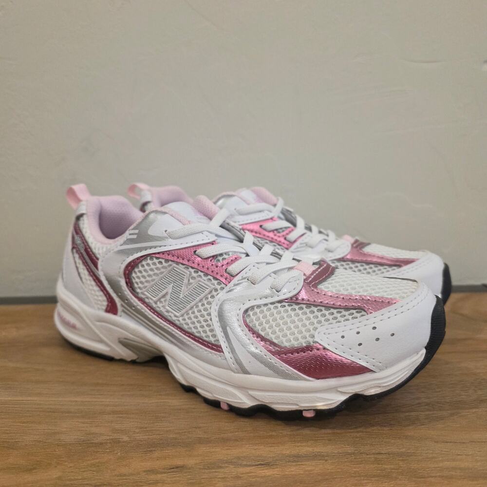 New Balance 530 Bungee Girls Size 3 White Pink Sugar Sneakers PZ530RK NWOB